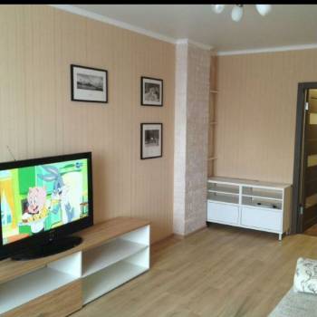Сдается 1-комнатная квартира, 43 м²
