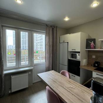 Сдается 1-комнатная квартира, 35 м²