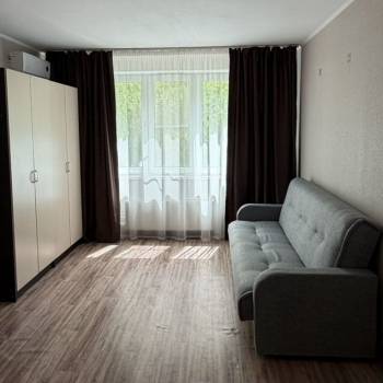 Сдается 1-комнатная квартира, 39 м²