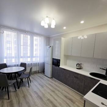 Сдается 1-комнатная квартира, 38 м²