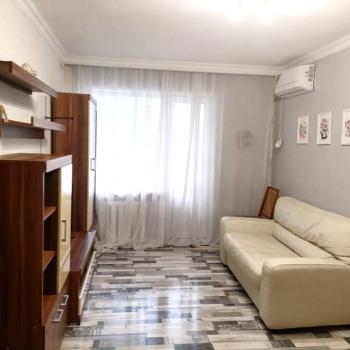 Продается 2-х комнатная квартира, 42 м²