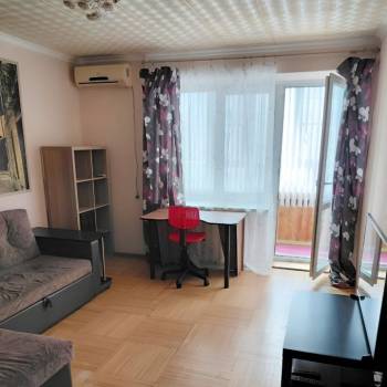 Продается 1-комнатная квартира, 38,2 м²