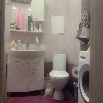 Продается 3-х комнатная квартира, 48 м²