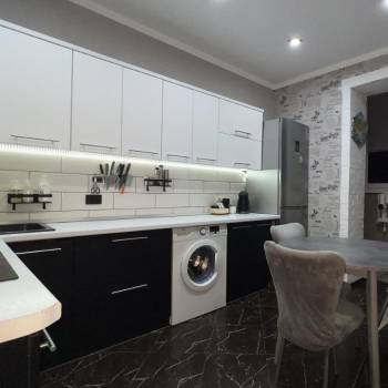Продается 1-комнатная квартира, 40 м²