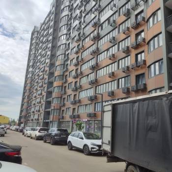 Сдается 1-комнатная квартира, 42 м²