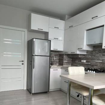 Сдается 1-комнатная квартира, 42,5 м²