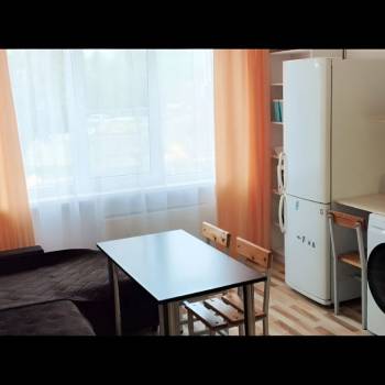 Сдается Многокомнатная квартира, 80 м²