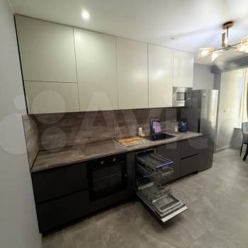 Сдается 1-комнатная квартира, 51 м²