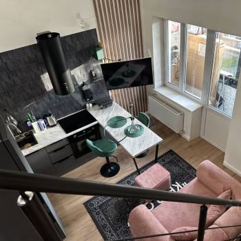 Продается 1-комнатная квартира, 39,8 м²
