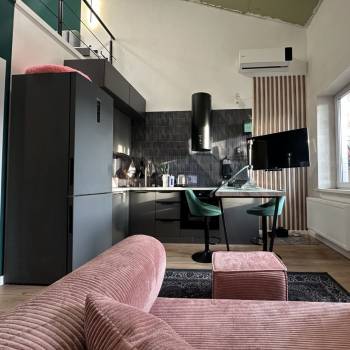 Продается 1-комнатная квартира, 39,8 м²