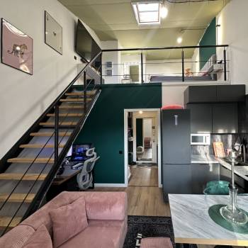 Продается 1-комнатная квартира, 39,8 м²