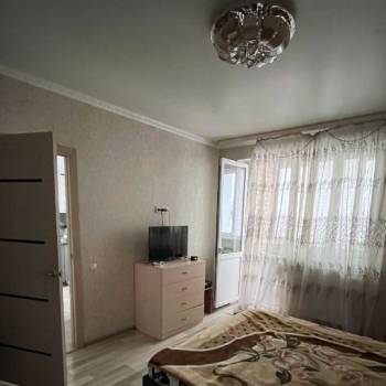 Продается 1-комнатная квартира, 37,7 м²