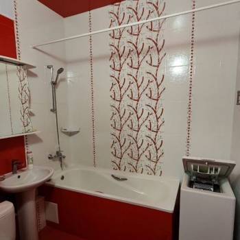 Сдается 1-комнатная квартира, 48 м²