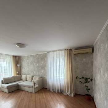 Сдается 2-х комнатная квартира, 60 м²