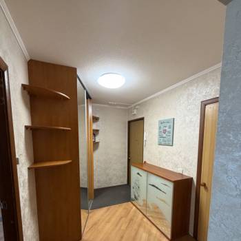 Сдается 2-х комнатная квартира, 60 м²