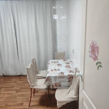 Сдается Многокомнатная квартира, 100 м²