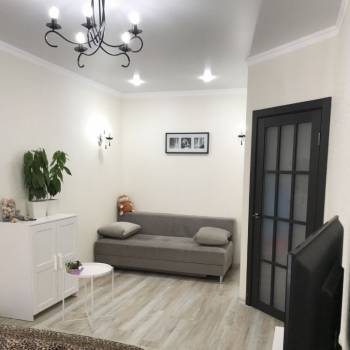 Продается 1-комнатная квартира, 35 м²