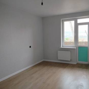 Продается 1-комнатная квартира, 38 м²