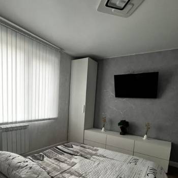 Продается Многокомнатная квартира, 75,3 м²
