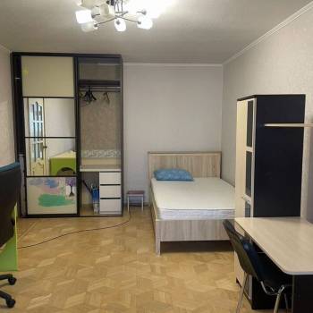 Сдается 1-комнатная квартира, 40 м²