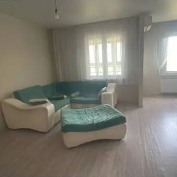 Сдается Многокомнатная квартира, 74,8 м²