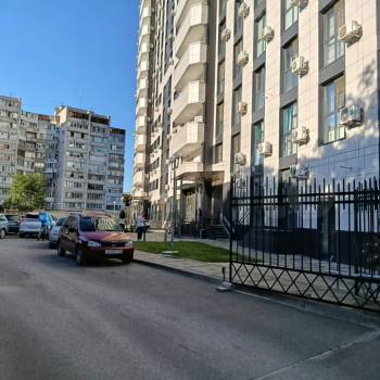 Продается 1-комнатная квартира, 39,9 м²