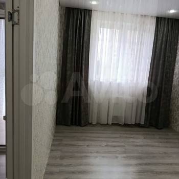 Продается 1-комнатная квартира, 39,9 м²