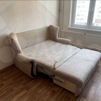 Продается 1-комнатная квартира, 38 м²