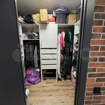 Продается 1-комнатная квартира, 42,8 м²