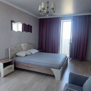 Продается 2-х комнатная квартира, 77,9 м²