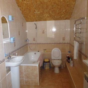 Продается Дом, 180 м²