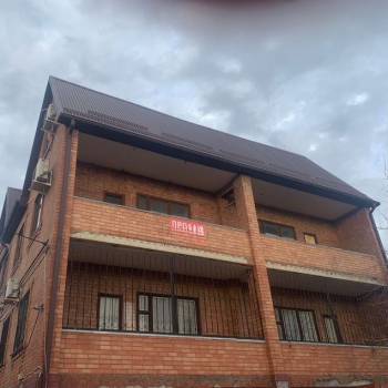 Продается Дом, 420 м²