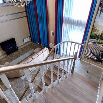 Продается Дом, 288 м²