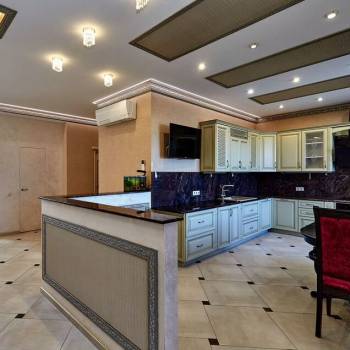 Продается Дом, 288 м²