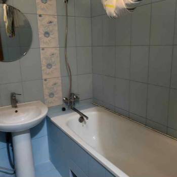 Сдается 1-комнатная квартира, 46,7 м²