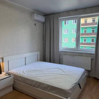 Продается 1-комнатная квартира, 36 м²