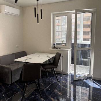 Продается 1-комнатная квартира, 46,5 м²