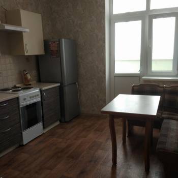 Сдается 1-комнатная квартира, 39 м²