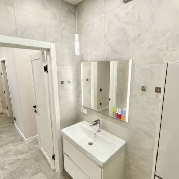 Продается 2-х комнатная квартира, 71 м²