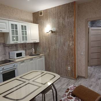 Сдается 1-комнатная квартира, 45 м²