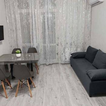 Сдается 1-комнатная квартира, 41 м²
