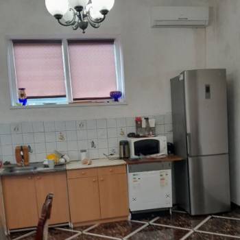 Продается Дом, 200 м²