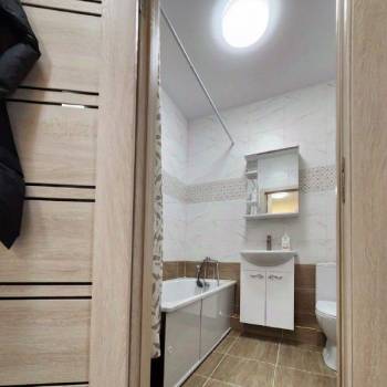 Сдается 1-комнатная квартира, 35 м²
