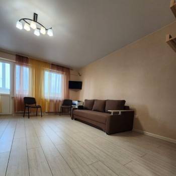Сдается 1-комнатная квартира, 35 м²
