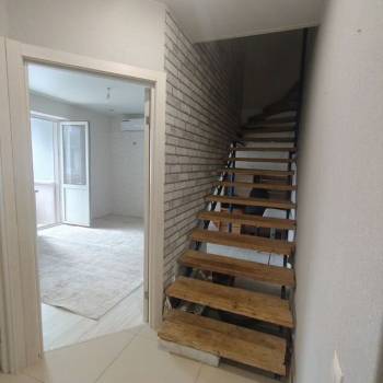 Сдается Многокомнатная квартира, 90 м²