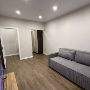 Сдается 1-комнатная квартира, 35 м²