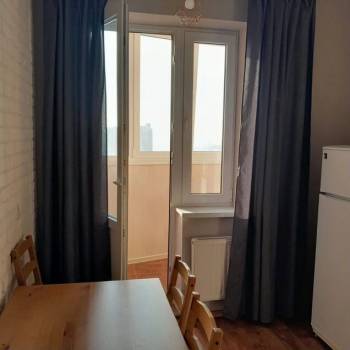Сдается 1-комнатная квартира, 40 м²