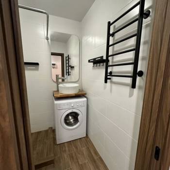 Продается 1-комнатная квартира, 32 м²