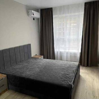 Сдается 1-комнатная квартира, 42 м²