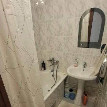 Сдается 2-х комнатная квартира, 60 м²
